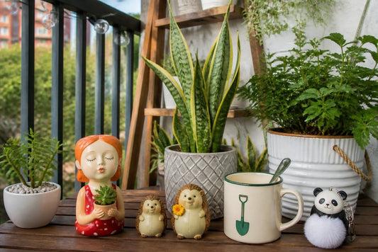 Modern Garden Decor for Balconies: 7 Ideas - Quirky Turkey Gifts