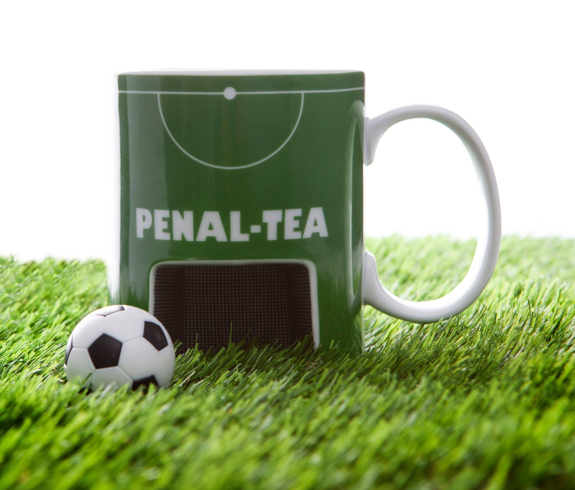 Penal-tea Football Mug with Mini Ball & Goal Net Mugs & Cups Boxer Gifts Quirky Turkey Gifts