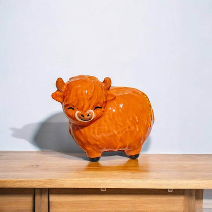 Highland Cow With Gift Box, Ideal Present, Teachers Thank You Gifts, Token Gift Home & Garden Sass and Belle Quirky Turkey Gifts