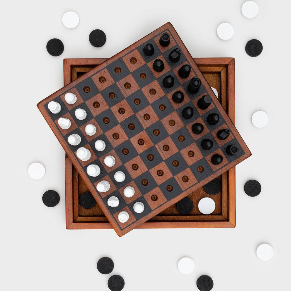Iron & Glory Wooden 2 in 1 Games Set Chess And Checkers Toys and Games Iron and Glory Quirky Turkey Gifts