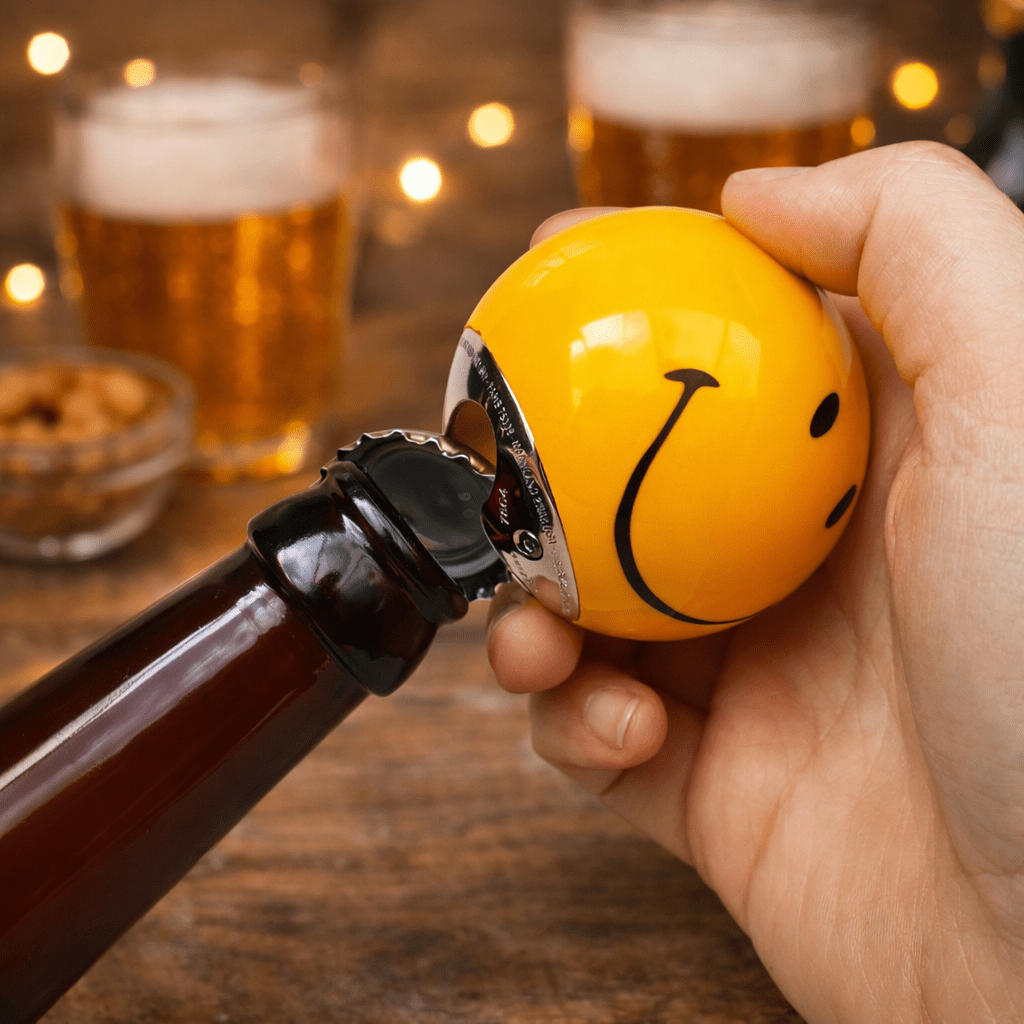 Smiley Pool Ball Bottle Opener – Bright Yellow Gadgets SuckUK Quirky Turkey Gifts