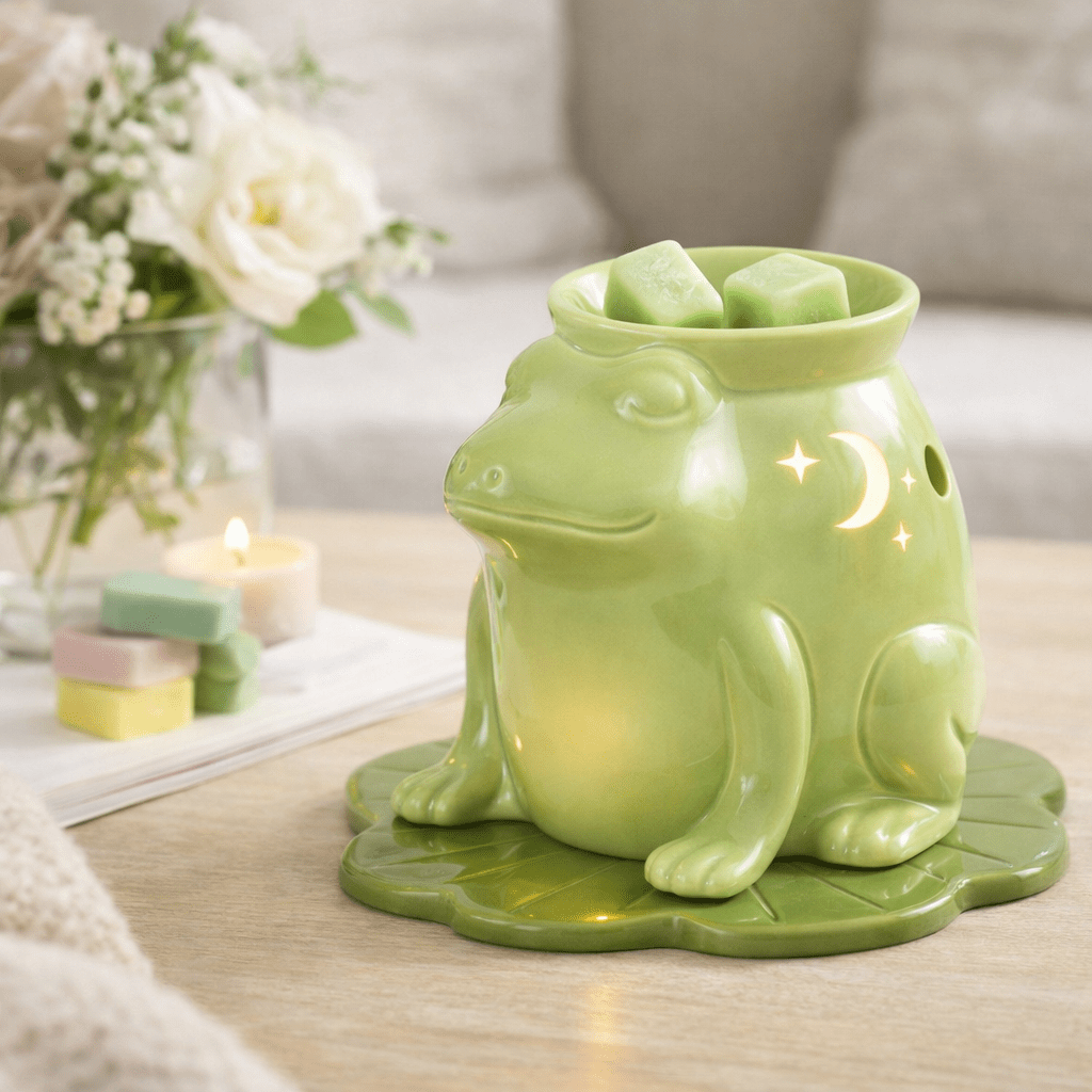 Luna Bloom Frog Oil Burner & Wax Melt Burner Home Fragrance Jones Home & Gifts Quirky Turkey Gifts