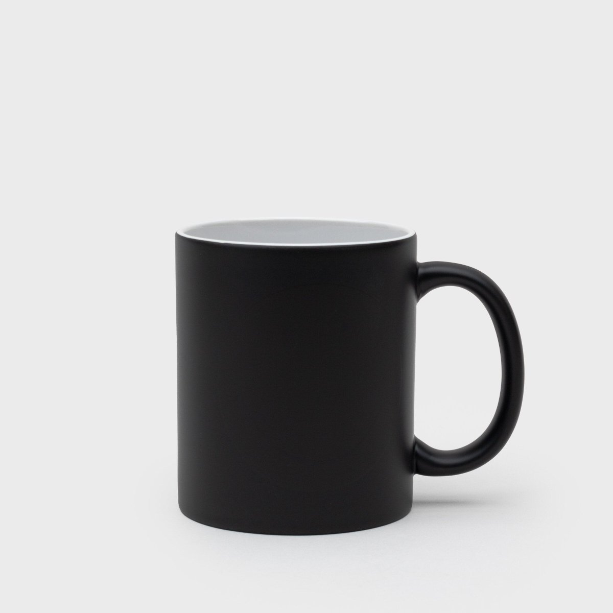 Smiley Face Magic Heat-Sensitive Black and Yellow Mug Gadgets SuckUK Quirky Turkey Gifts