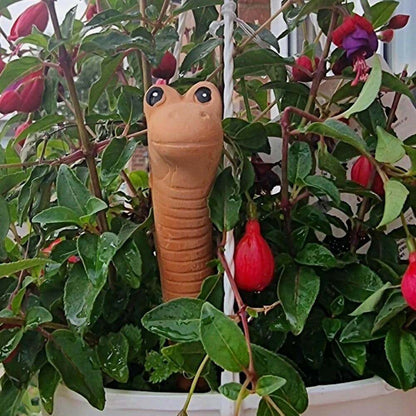 Willy the Garden Worm Water Sensor Gardeners Tool Pots & Planters Jones Home & Gifts Quirky Turkey Gifts